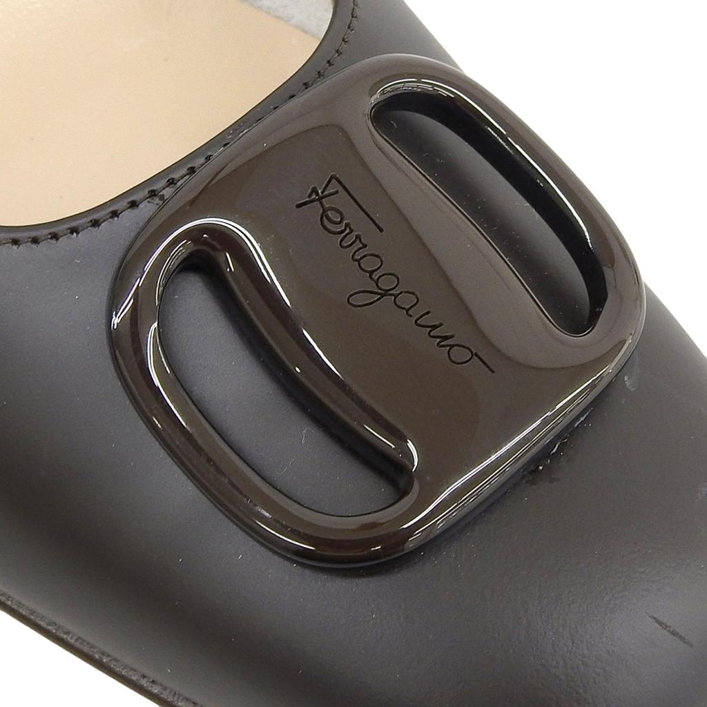 Doskonałe czółenka Salvatore Ferragamo FRAGOLA Vala Ciemnobrązowa skóra Kobiety 6 Używane