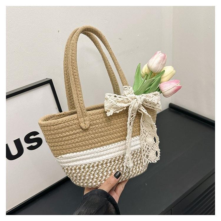 Chic Urban Minimalist Straw Tote Bag For Women Soft And Adorable Vacation Purse