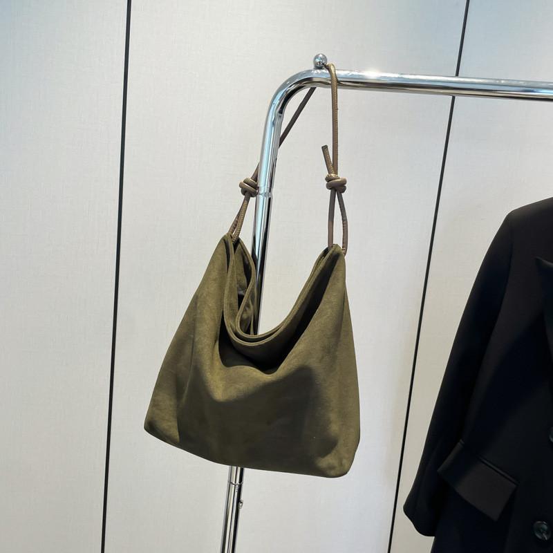 Vintage Casual Commuter Tote Bag For Women With Spacious Design And Chic Style