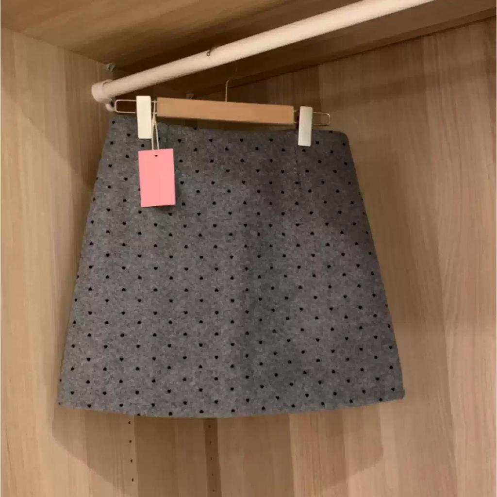 Korean Retro Polka Dot Plus Size Woolen A-line Skirt - High Waist, Slimming, Autumn/Winter.
