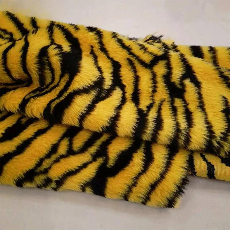 Tiskový plyšový syntetický kožušinový látka Leopardí potisk Tygr potisk Zebra Kostým na vystoupení Umělá kožešina Oblečení Koberec Domácí látka