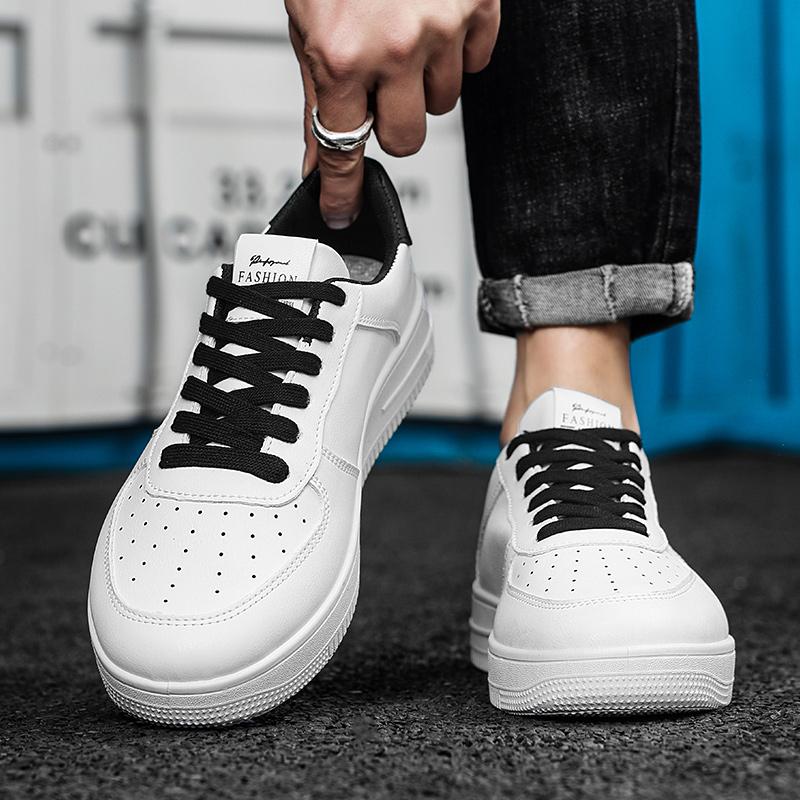 Men's Oversized Breathable Fashionable Retro Board Shoes Sports and Casual Shoes Thick Soled White Shoes