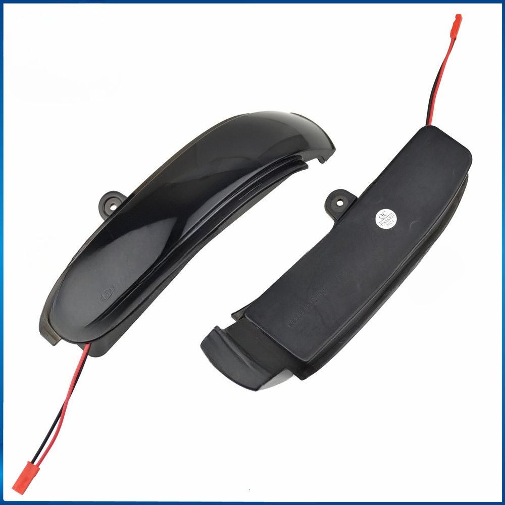 Suitable for Mercedes-Benz W203 S203 CL203 Turn Signal LED Yellow Running Water Rearview Mirror Rearview Mirror Running Water Light