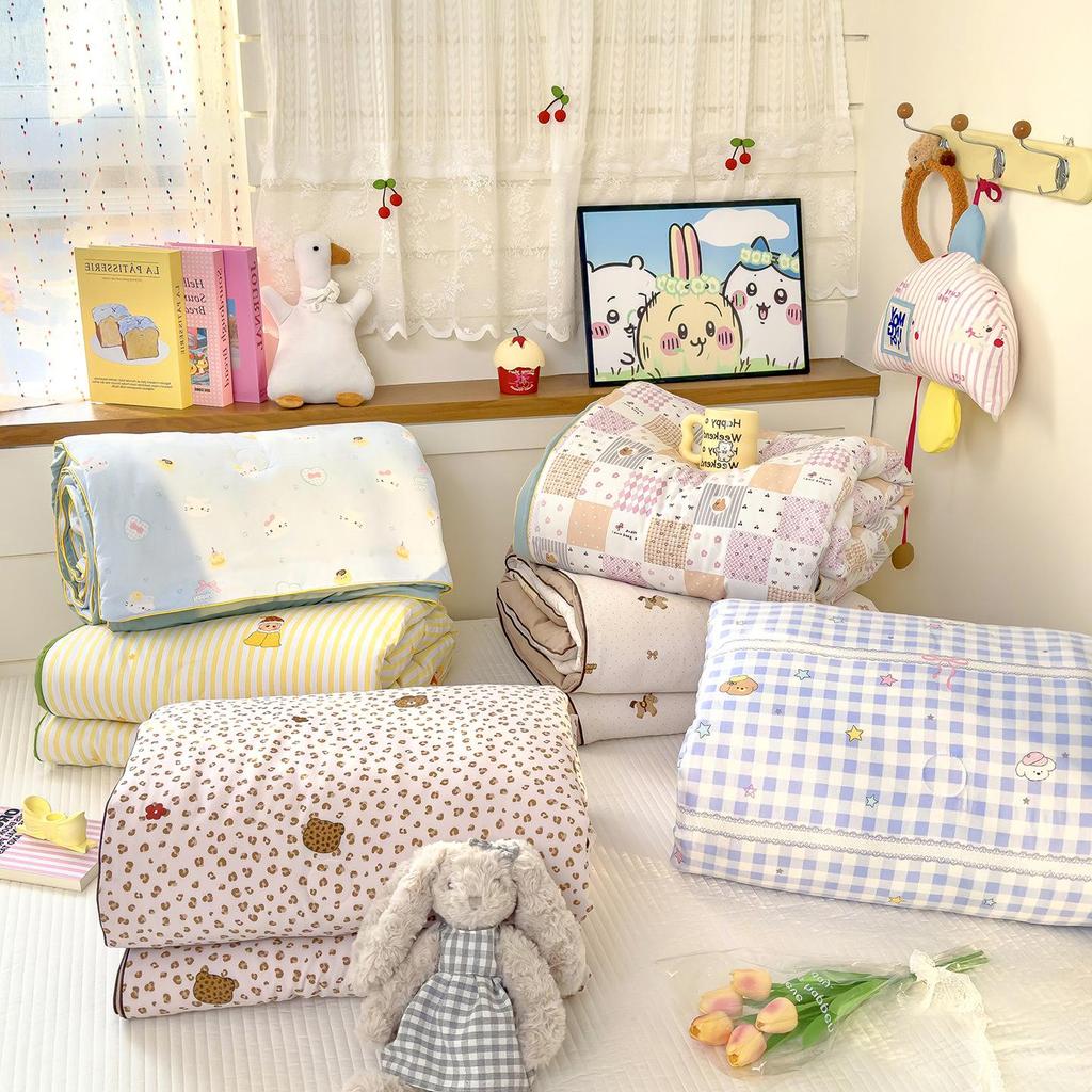 New A-Type Summer Cooling Quilt - Lightweight Single & Double for Dorms, Kids & Gifts