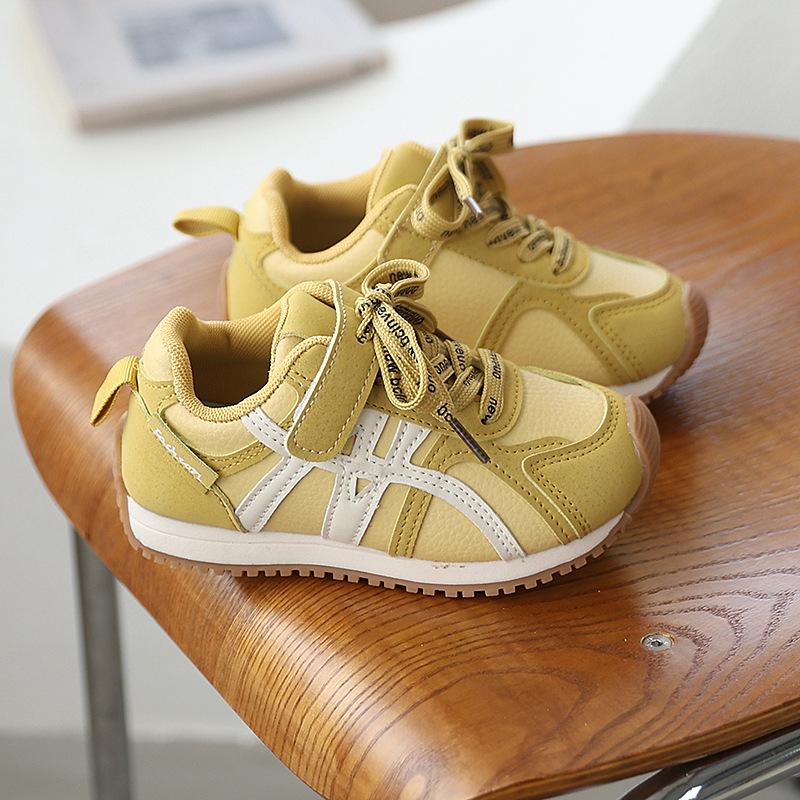 2025 Herbst Forrest Gump Kindermodeschuhe: Trendige Mädchen-Sneaker im deutschen Stil & Jungen-Freizeitschuhe im koreanischen Stil