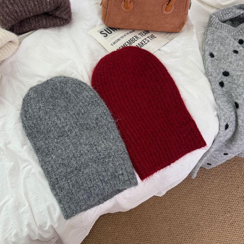 Japanese Style Wool Knit Hat: Versatile, Warm, Ear-Protecting Slouchy Cap for Women with Larger Head Circumference