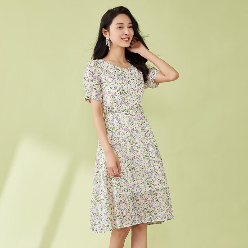 Elegant Floral Short-Sleeve Midi Dress