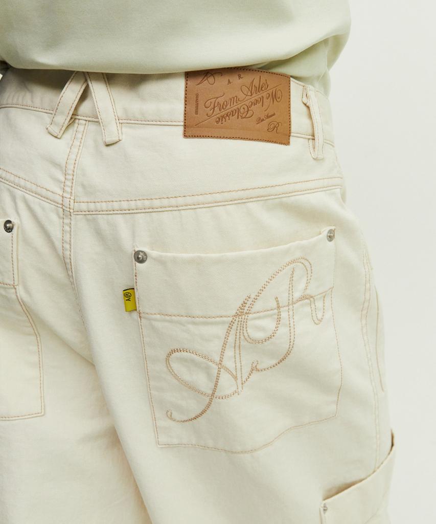 Peulomaleul Utility Pocket Vintage 3/4 Length Washed Denim Pants / Ivory