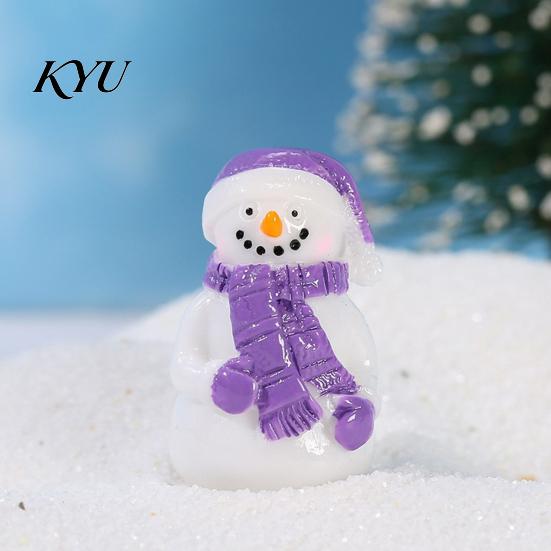 Cute Christmas Desk Ornaments 2Pcs Mini Snowman Figurines, Winter Tiny Resin Decoration, Xmas Micro Small Landscape Statues Ornament Garden