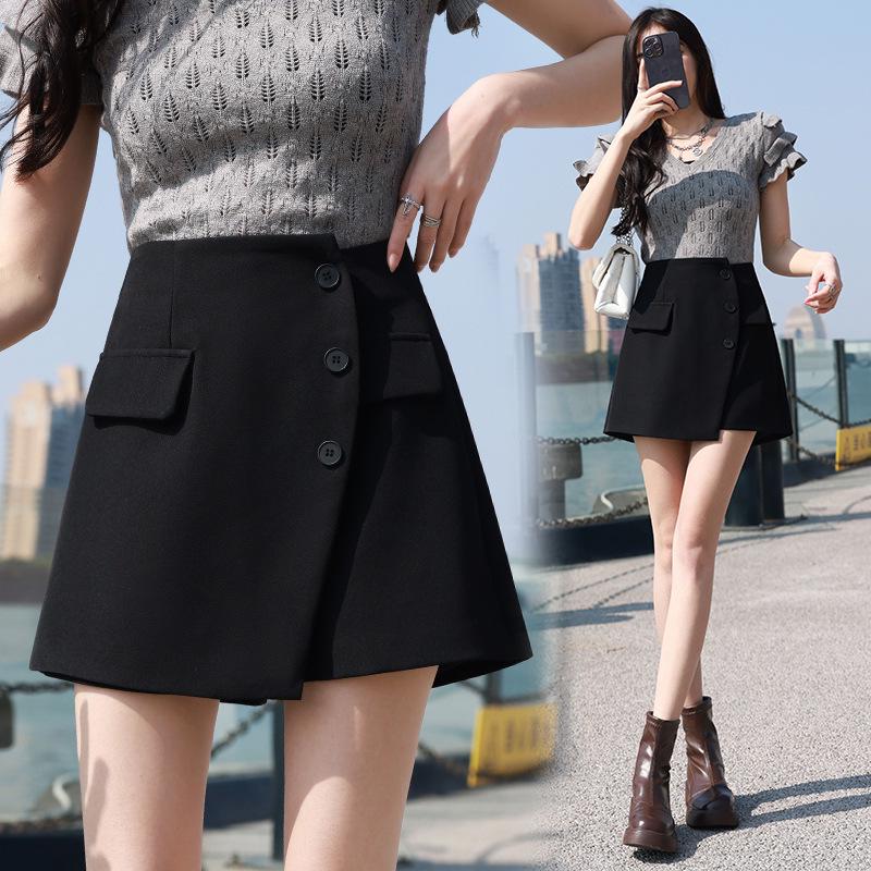 2025 Spring/Summer Women's A-line Irregular High Waist Button Embellished Wide Leg Skirt Shorts