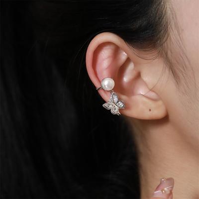 Flash Diamond Pearl Butterfly Ear Clip Design Light Luxury Temperament Inlaid Zircon No Ear Hole Bead Ear Bone Clip
