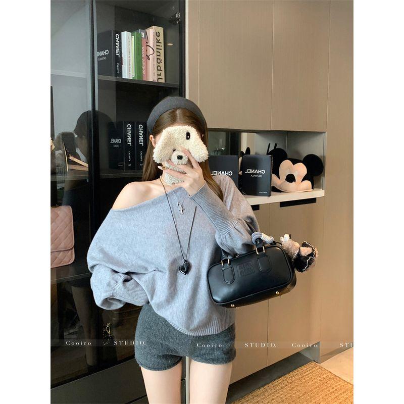 Kumikumi Design Gray Sloping Shoulder Long sleeve Knit Women clothes Autumn Temperament Retro All-Match off-Shoulder Top