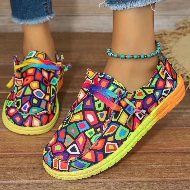 2025 New Plus Size Lace-up Colorful Low Top Shoes Women's Graffiti Lazy Canvas Flat Shoes