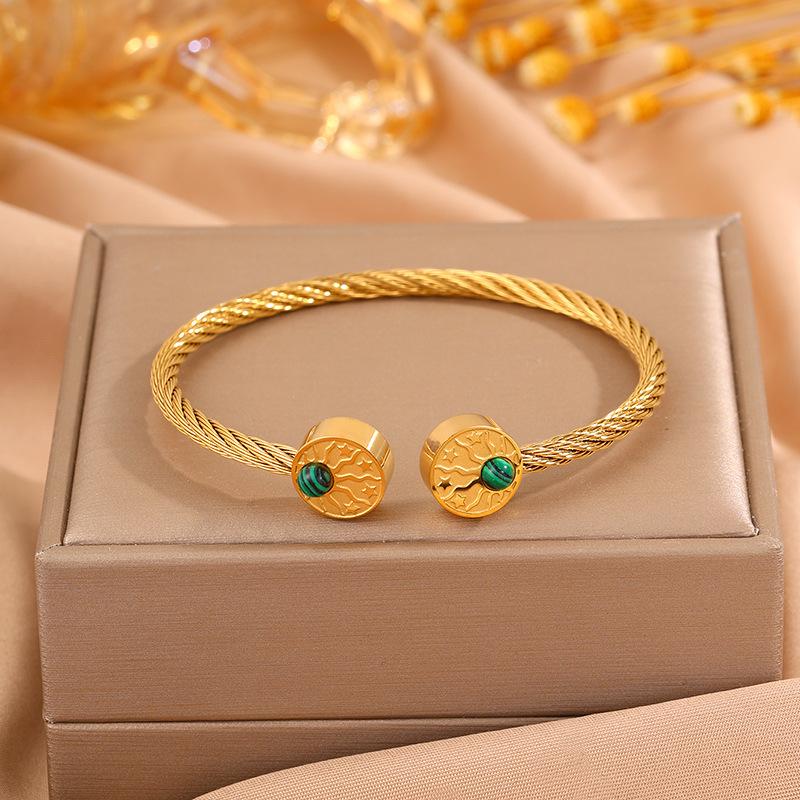 European and American Devil's Eye Love Opening Braided Girls' High-end Fashionable and Versatile Bracelet