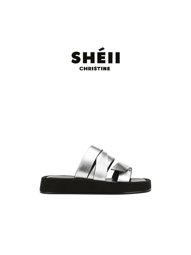 Wrap around the belt~ Su Yinyin wears summer Roman shoes with the same square head thick sole cross strap cool slippers women's slippers