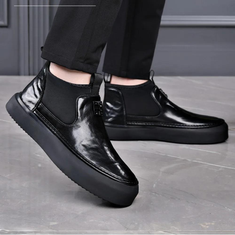 Men's Leather Boots 2025 New Dermis Chelsea Boots Soft Soled Work Boots High Top Shoes Fashion Man Shoes Botas De Trabajo Hombre