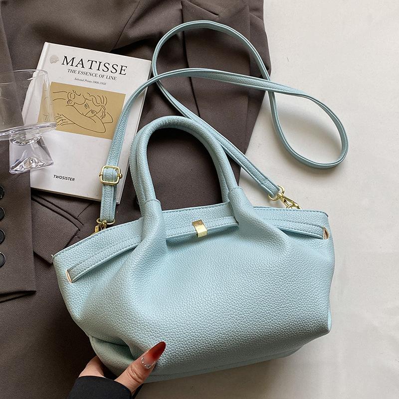 

Весенне-летняя новая модная простая плиссированная сумка-корзина для овощей нишевого дизайна с текстурой личи, универсальная женская сумка-мессенджер