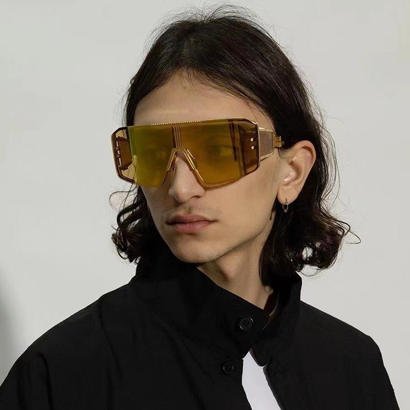 Luxury Brand Designer Oversized Big Frame Sunglasses Women For Men Sun Glasses Vintage  Popular Metal Punk Flat Top Eyeglasses