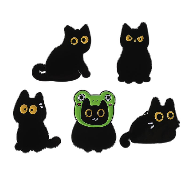 2-8pcs/set Cute Cat Enamel Pins Cartoon Big Eyes Black Kitties with Knife Animal Brooches Lapel Badge Jewelry Gifts For Friends