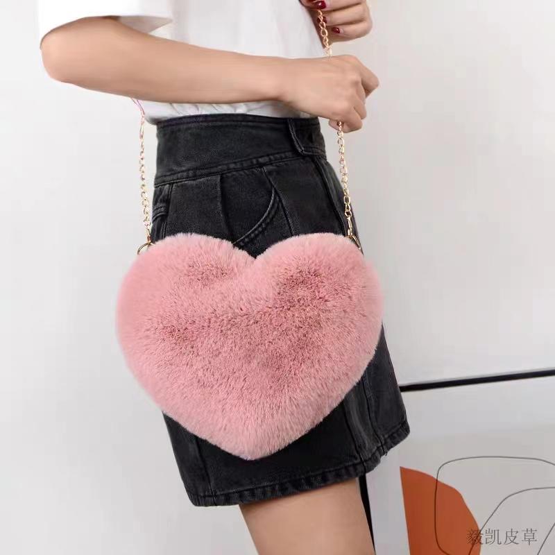 Borsa a tracolla in peluche a forma di cuore carina da donna Borsa a spalla con catena