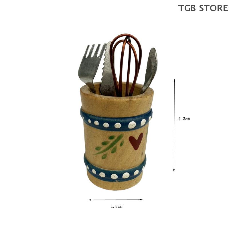 1Set Dollhouse Kitchen Wood Utensils Egg Beater Tool 1:12 Miniature Furniture Model Decor Toy Doll House Accessories