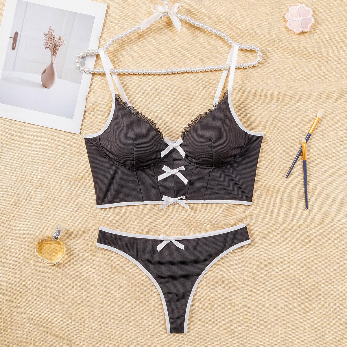 

Europe and America explosive sexy underwear set small size solid color hot bra fun S чёрный