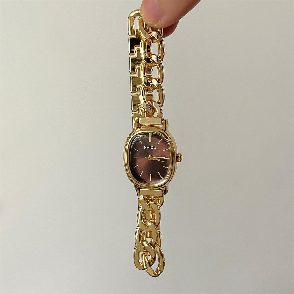 Reloj Pulsera Naidu Estilo Vaquero Retro para Mujer Reloj Ovalado de Nicho de Gama Alta Exquisito y Compacto Reloj de Cuarzo