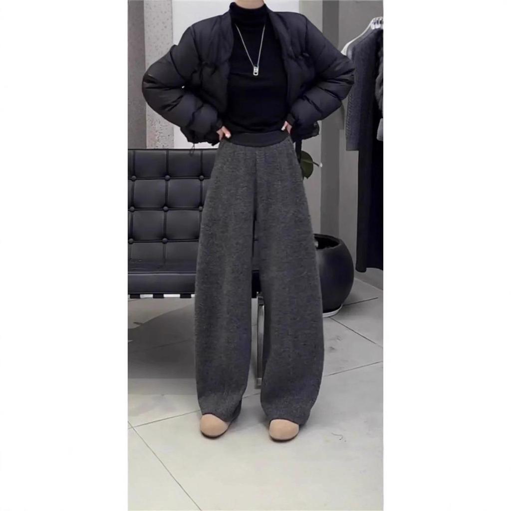 2025 Herbst/Winter Unisex Schlankmachende Weitbeinige Sichelhose mit Plus Samt - Warm, Vielseitig und Stilvoll.