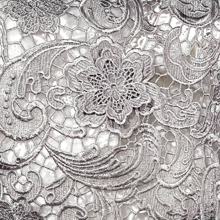 Водорастворимая кружевная ткань, полностью вышитая полиэфирным шелком, тяжелая промышленная фиксированная цветочная вышивка с узором из золотистых кешью серый