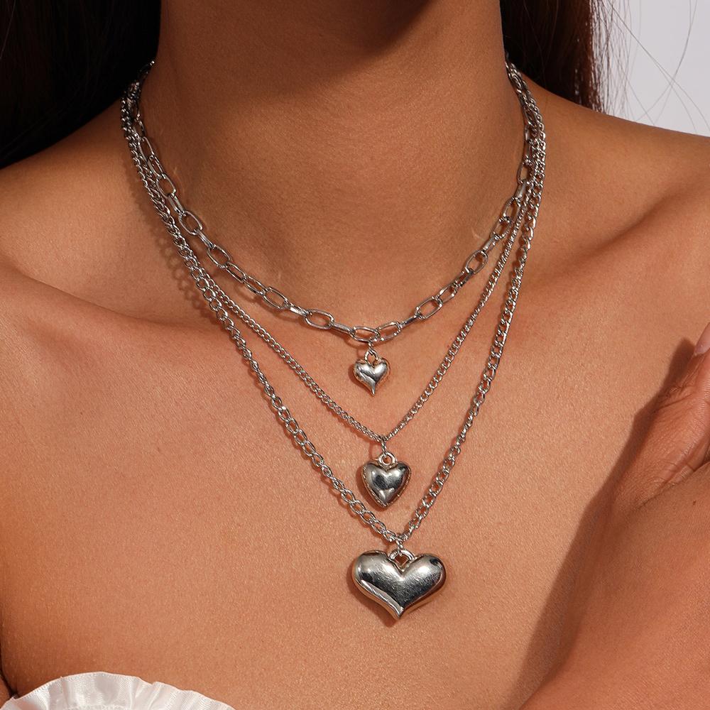 Cute Alloy Love Heart Pendant Necklace Multilayer Choker Necklaces Chain Women Wedding Bridal Jewelry Gift