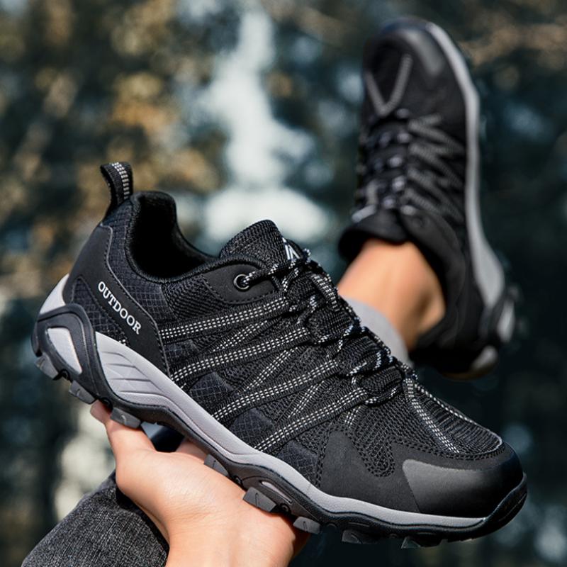 Spring and Summer Men's and Women's Outdoor Shoes Mesh Breathable Non-slip Couple Hiking Shoes Low-top Hiking Shoes