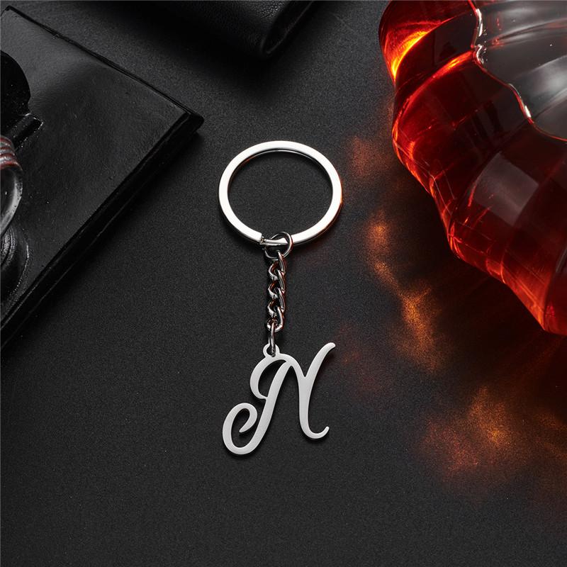 Fashion DIY A-Z Initials Metal Keychains Holder Pendent Key Chain Women Car Key Ring Simple Letter Name Keyrings Party Gift