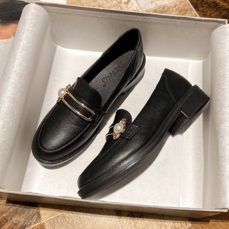 Leather small leather shoes women's new spring flat bottom comfortable black work soft bottom spring and autumn