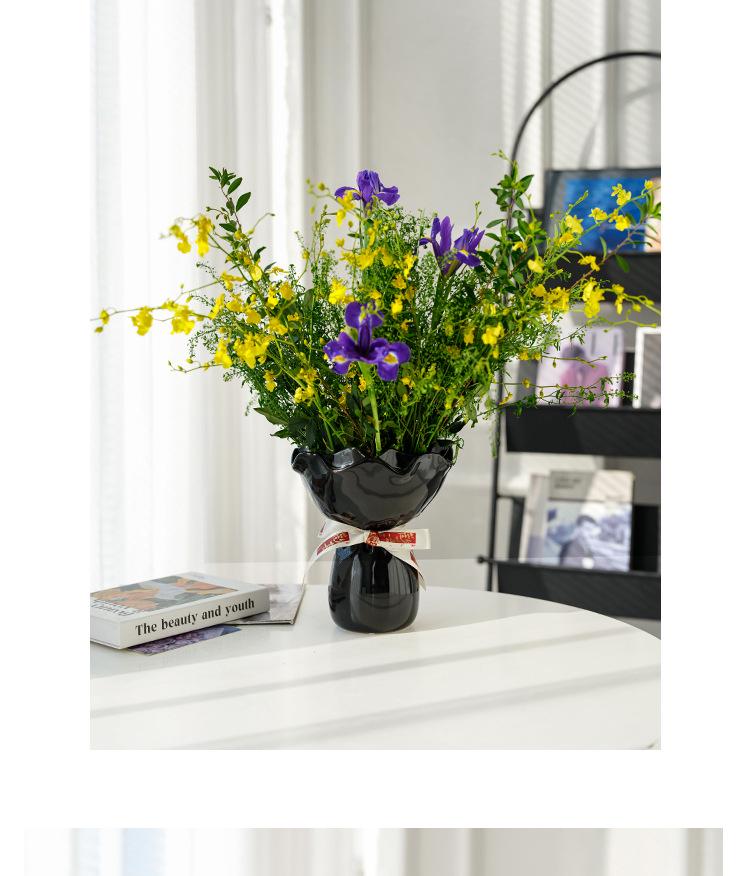 Elegant Luxury Small Vase for Wedding Decor and Floral Arrangements