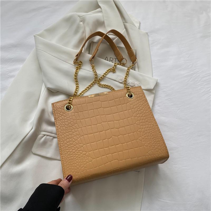 Retro foreign style small bag women's bag 2025 popular new trendy fashion chain messenger bag Korean version Internet celebrity shoulder bag