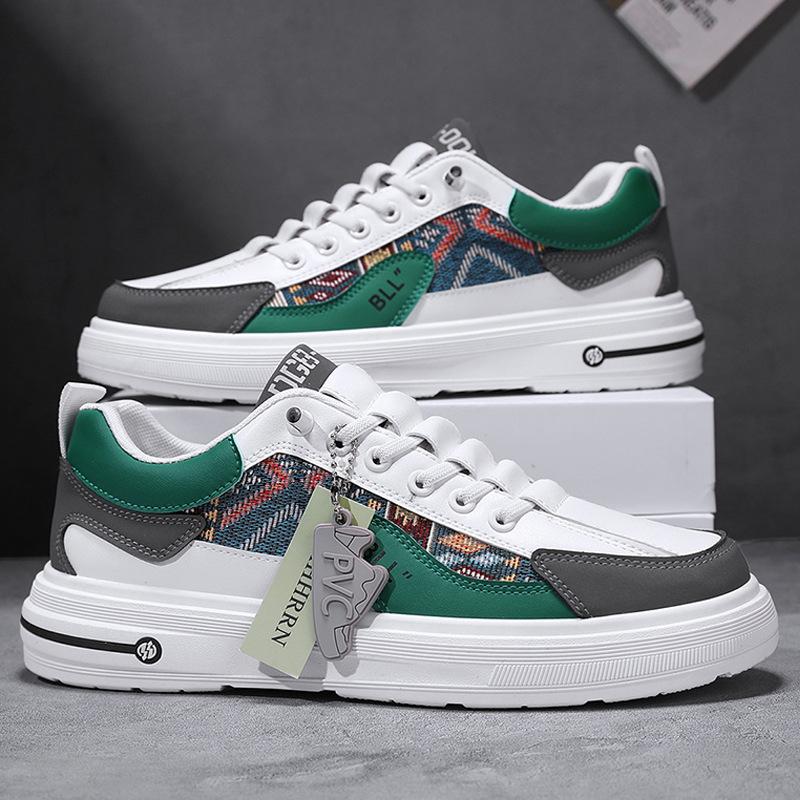 One-pedal men's shoes spring breathable double-color board shoes sports and leisure leather flat-bottomed driving cover wearing trendy shoes 2025