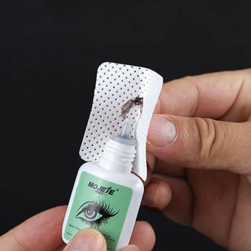 200 Pcs Lint-Free Paper Cotton Wipes Eyelash Glue Remover Wipe Clean Cotton
