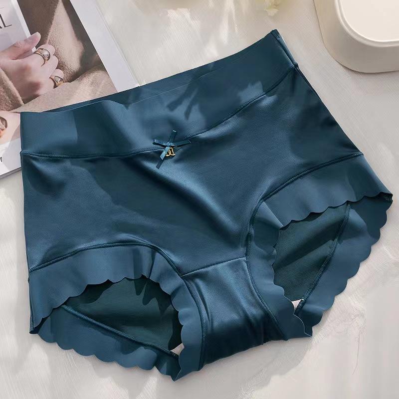 Large size seamless comfortable breathable underwear basic cotton underwear soft comfortable mid-waist briefs spot