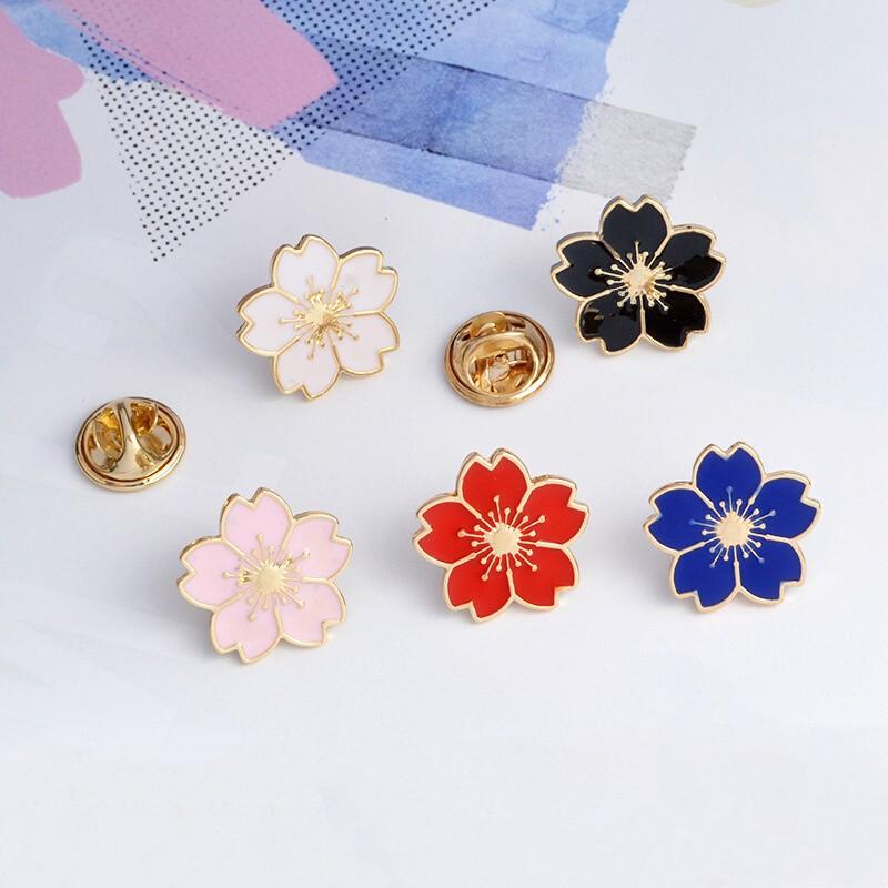 Sweet Sakura Flower Enamel Badge Brooches Pins for Women Girls Colorful Cartoon Jewelry Retro Accessories Backpack Gifts