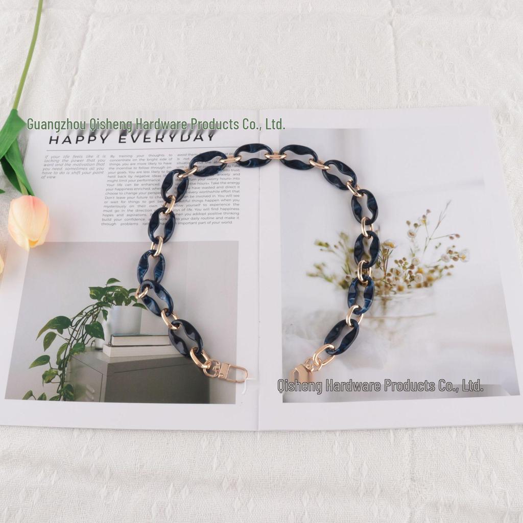 Versatile Retro Acrylic Resin Chain for Phone Case and Bag Accessories