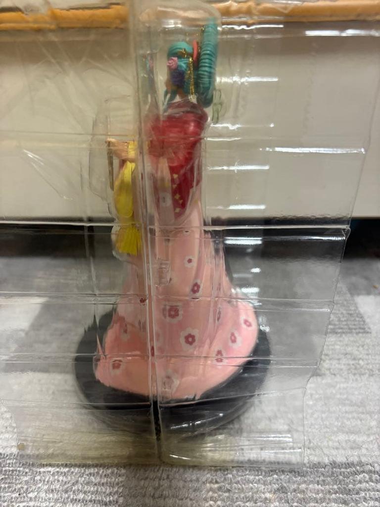 [USED] One Piece Ichiban Kuji B Prize Komurasaki Figure