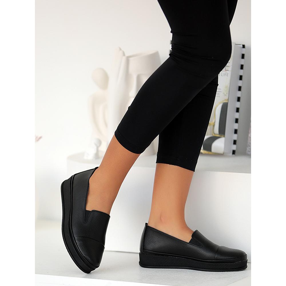 

Женская повседневная обувь из натуральной кожи с ортопедической подошвой на внутренней подкладке 43-7373-22