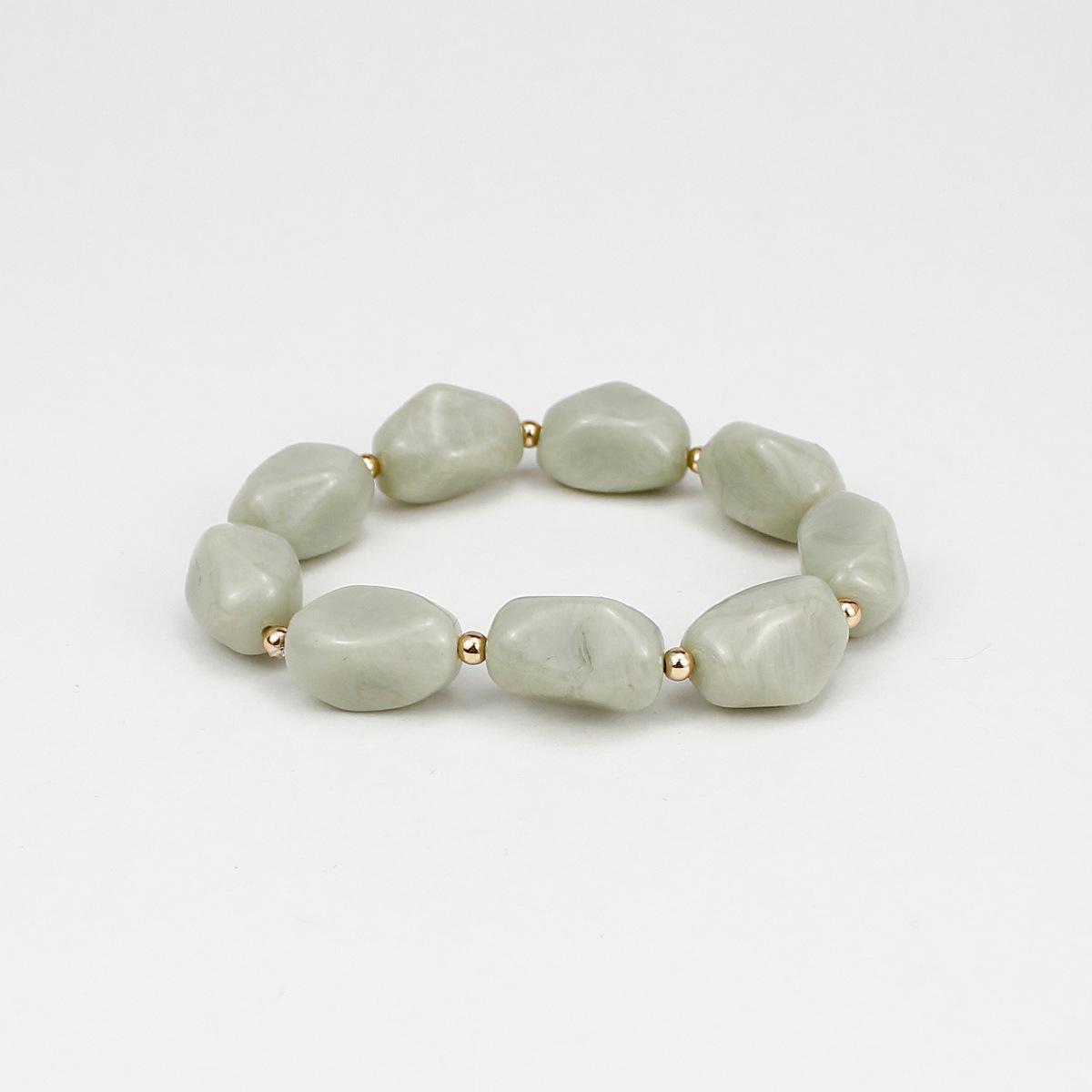 

Bohemian Retro Acrylic Bracelet: Unique, Colorful, Handmade Jewelry with European-American Style