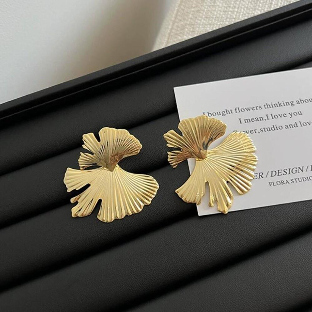Metal Big Plant Earrings Silver/Gold Leaves Ear Studs Personality Metal Ginkgo Leaf Earrings  Girls