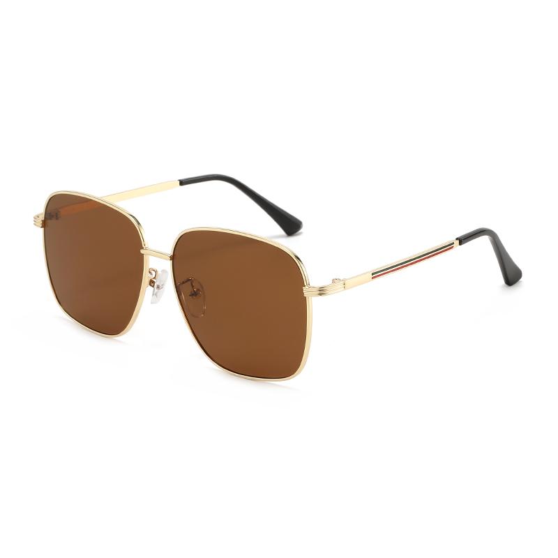 Simple Square Full Rim Metal Frame Comfortable Lightweight UV400 Sunglasses for Unisex Anti-Slip Temples High Quality