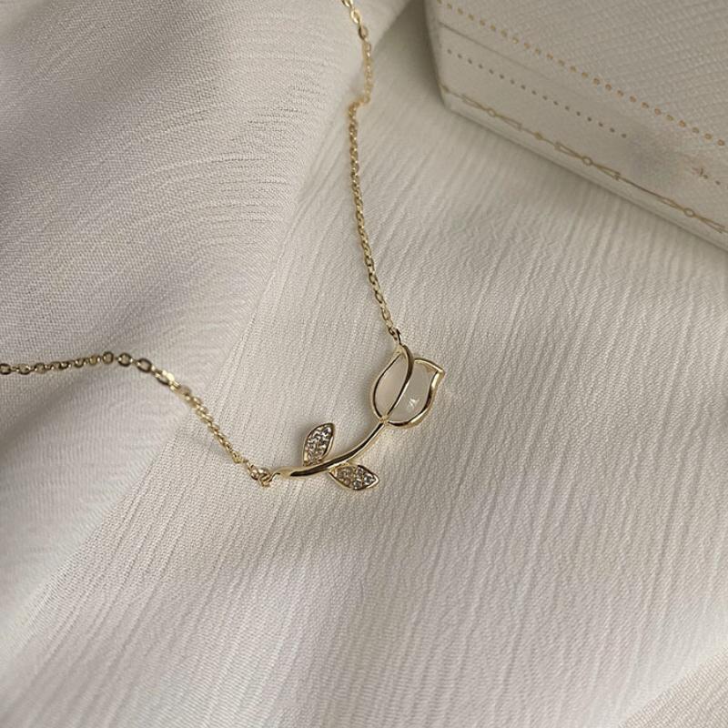 Creative And Elegant Tulip Necklace, Multifunctional Collarbone Pendant Necklace, Fashionable And Elegant Necklace, Birthday, Graduation Anniversary,