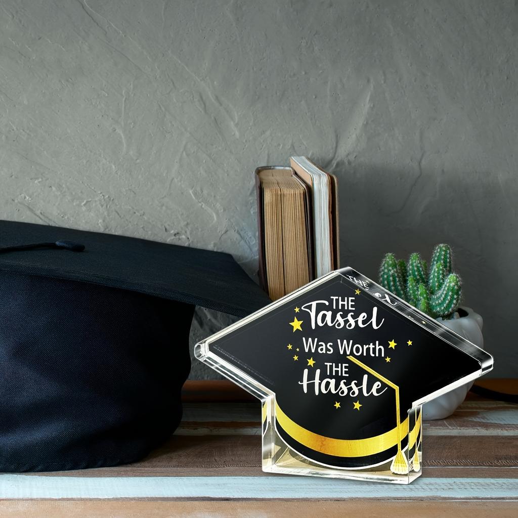 2D Flat Acrylic Graduation Cap Decoration, Indoor and Outdoor Decoration - No Battery/electricity Required, Free Day Decoration, Shop Decoration, Dura