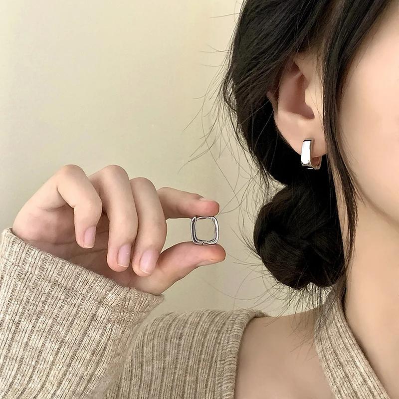 Tibetan Silver Minimalist Square Hoop Earrings for Women Classic Geometric Fashion Light Luxury Accessories