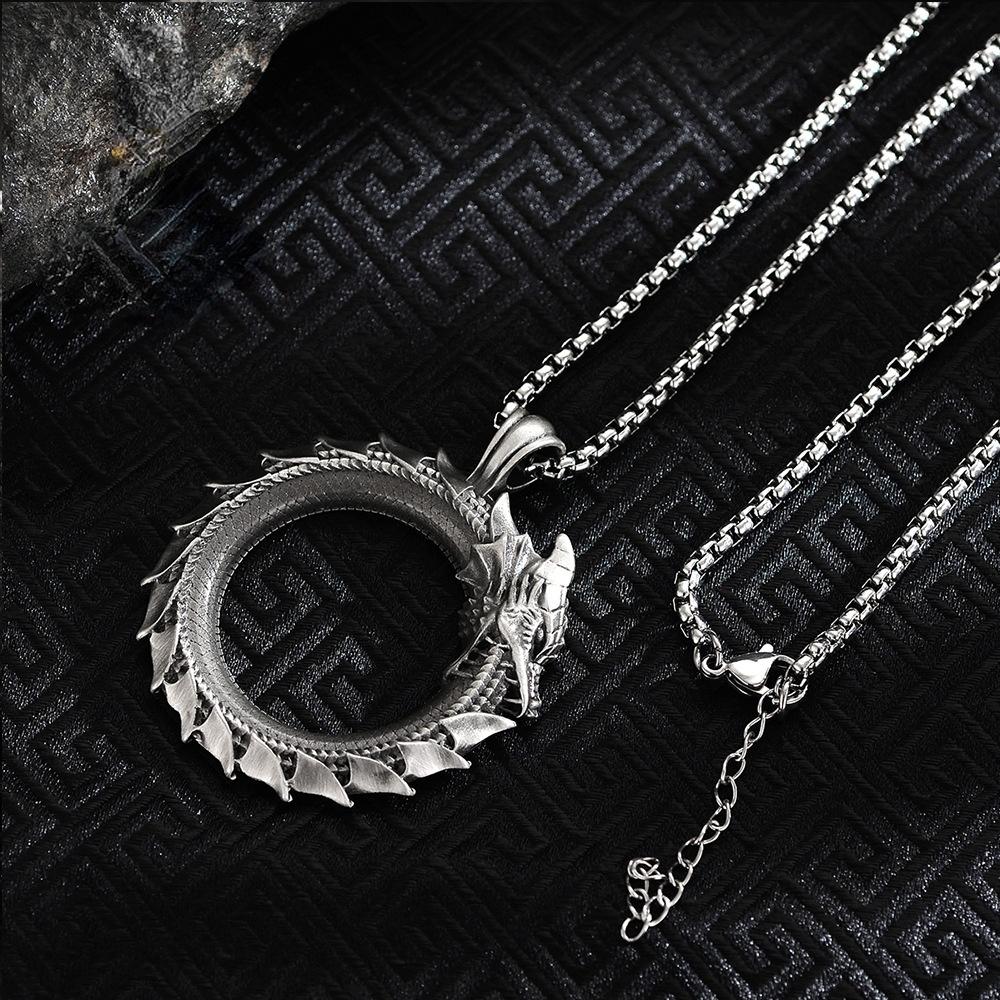 Simple Retro Circle Dragon Pendant Necklace Motorcycle Party Punk Articulated Snake Snake Necklace Party Men Women Gift Jewelry
