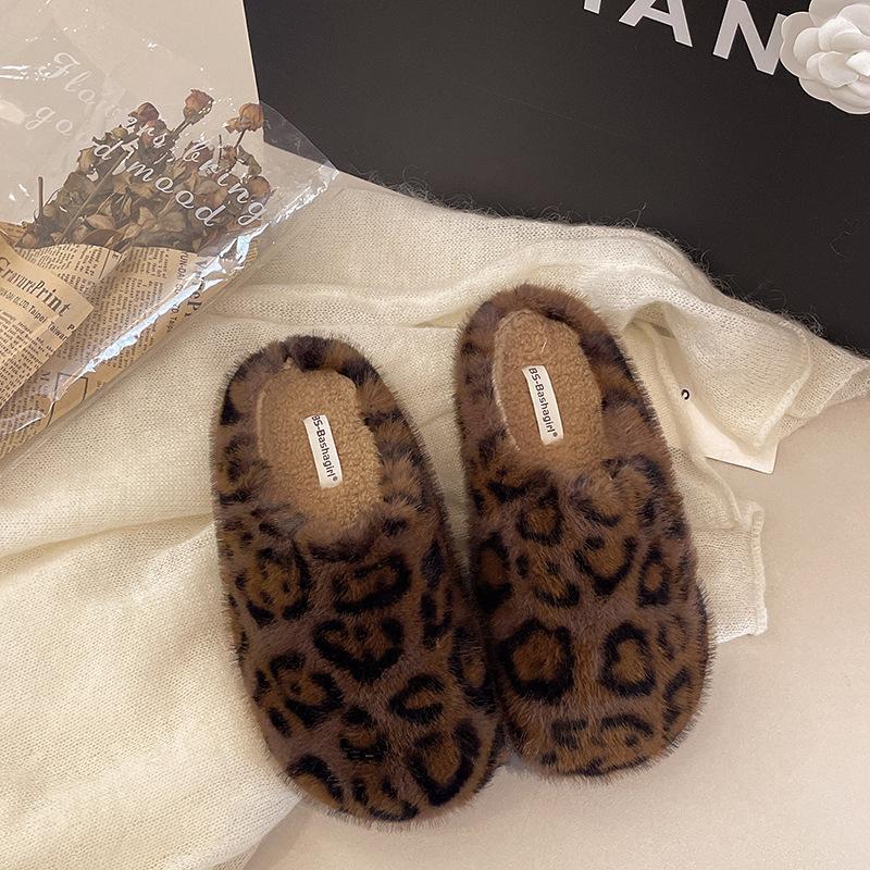 Thick-soled Mao Mao Shoes Bag Head Half Slippers Outer Wear 2025 Autumn and Winter New Fashion Leisure Home Warm Cotton Slippers Women